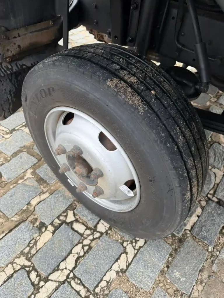 Ford cargo 81408