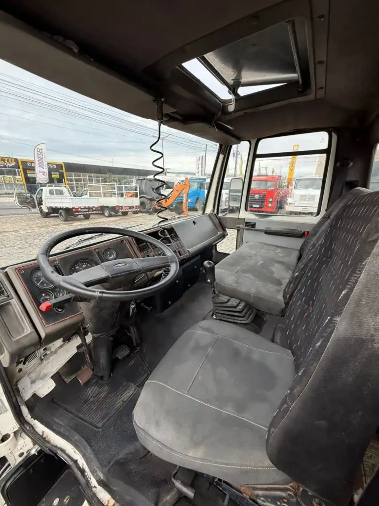 Ford cargo 81410
